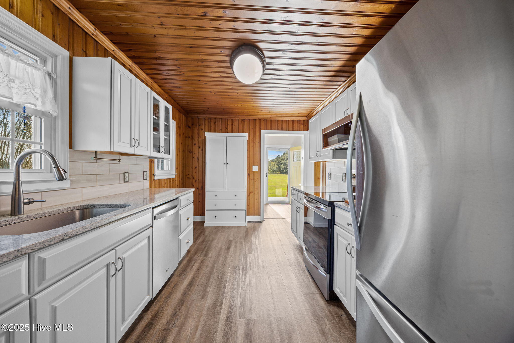 1131 Post Road Bath, NC 27808 - Photo 20 of 53 1131 kitchen 5