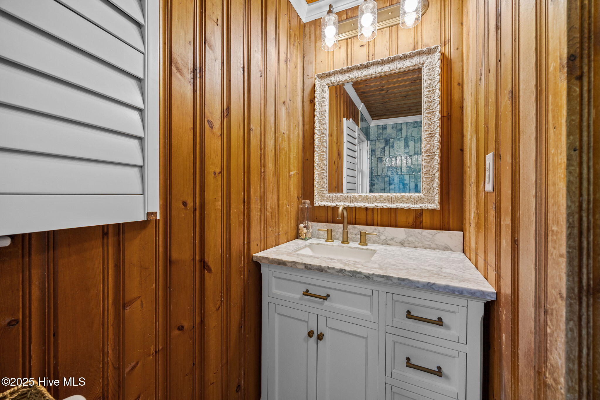 1131 Post Road Bath, NC 27808 - Photo 32 of 53 1131 full bath 2