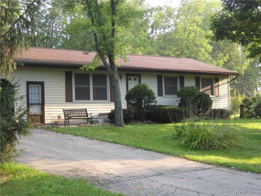 11100 Moyer Road Fowlerville, MI 48836 - Photo 3 of 30