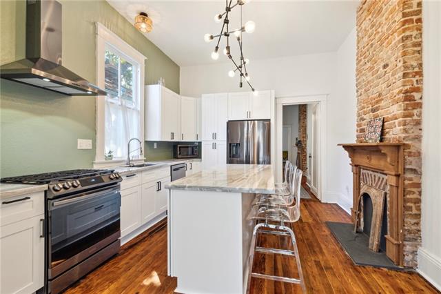 1713 Rousselin Drive New Orleans, LA 70119 - Photo 4 of 16