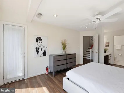 $560,000 | 5548 Langston Blvd., Unit 43E, Arlington, VA 22207