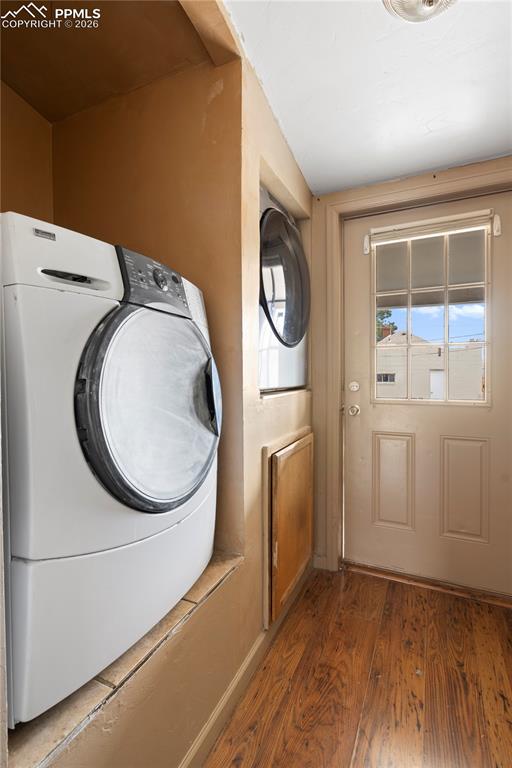 2232 East Routt Avenue Pueblo, CO 81004 - Photo 17 of 21 a utility room with dryer and washer