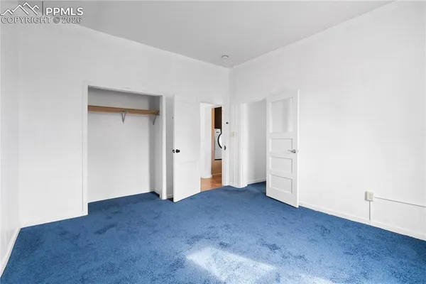 a view of empty room