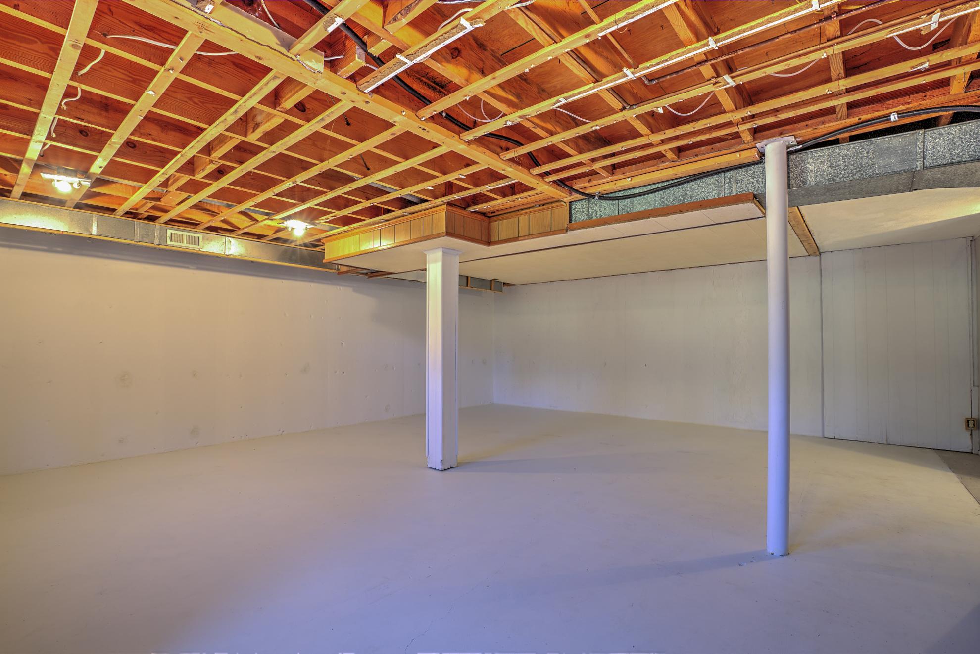 3625 New Spring Branch Road Southeast Roanoke, VA 24014 - Photo 14 of 26 Basement