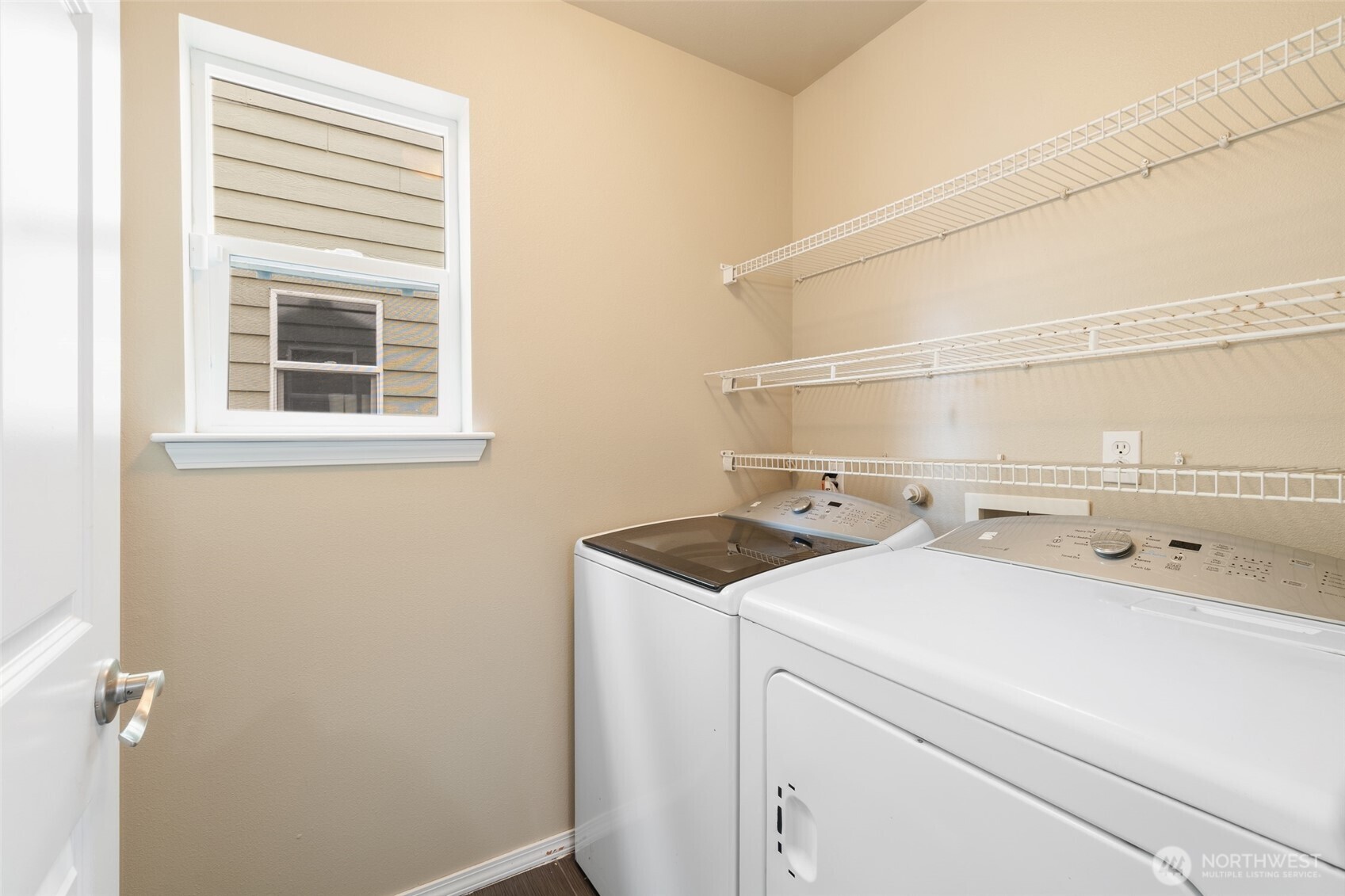 2402 119th Street Southwest, Unit C1 Everett, WA 98204 - Photo 32 of 39