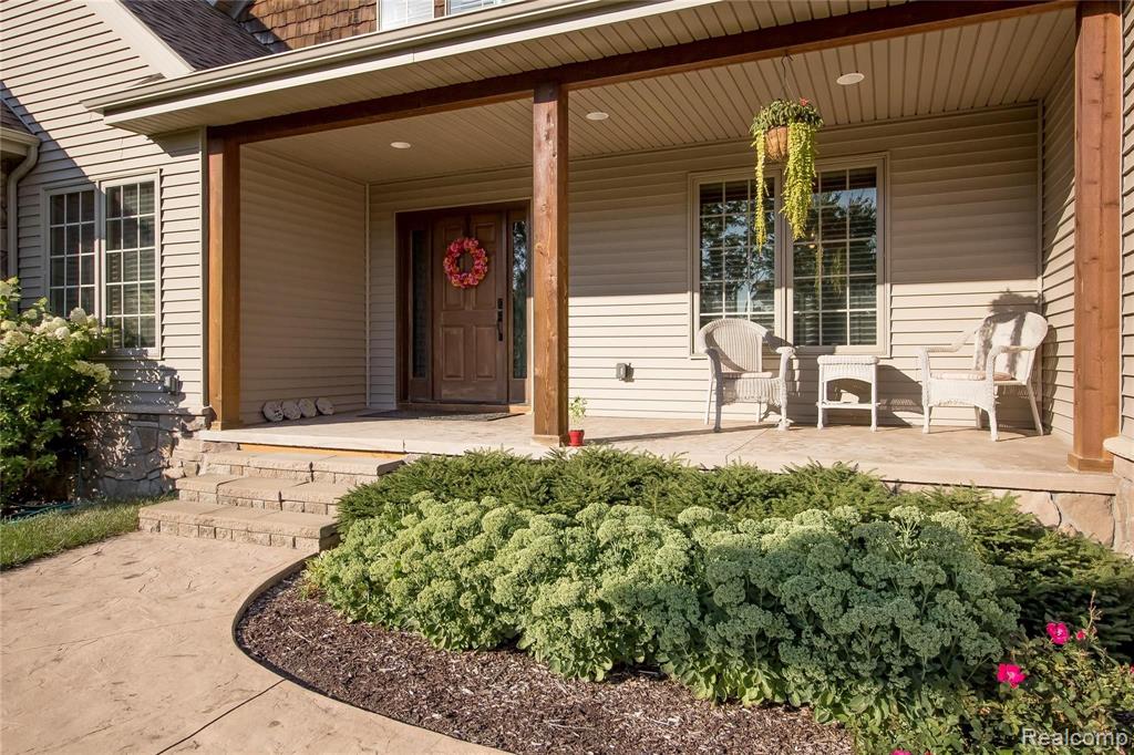 3003 Brophy Road Howell, MI 48855 - Photo 2 of 41