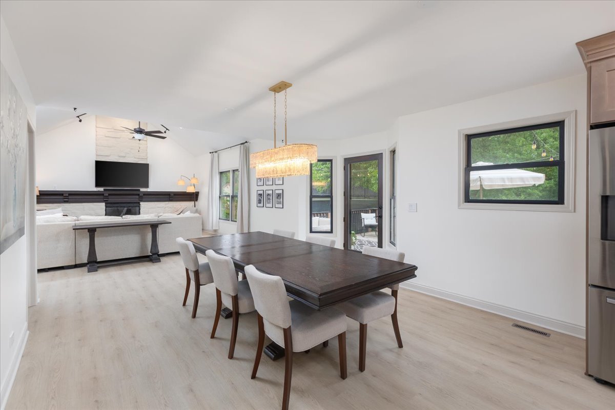 318 North West Road Lombard, IL 60148 - Photo 19 of 55 Gallery Image 19