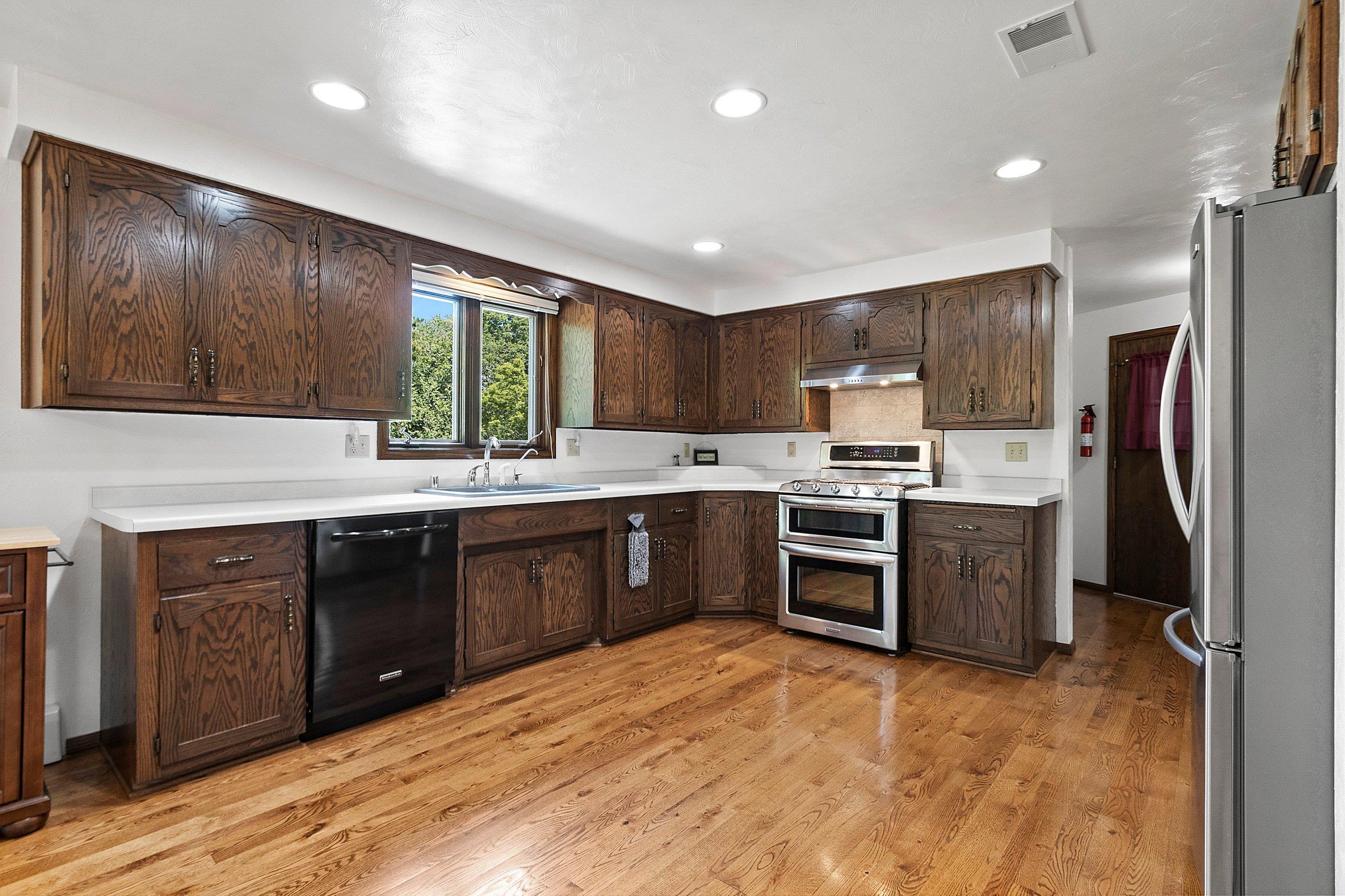 3685 Elmtree Road Suamico, WI 54313 - Photo 46 of 77