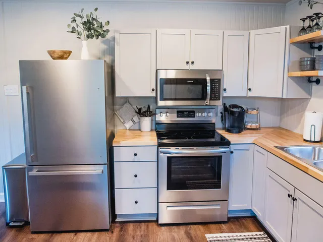 $3,000 | 3480 Johan Boulevard, Johns Island, SC 29455