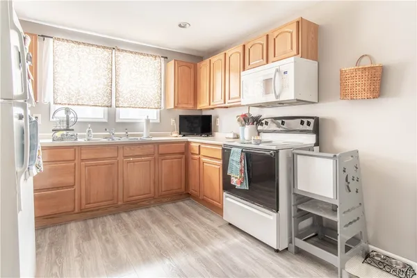 $199,900 | 206 South Hamilton Street, Unit 2, Watertown, NY 13601