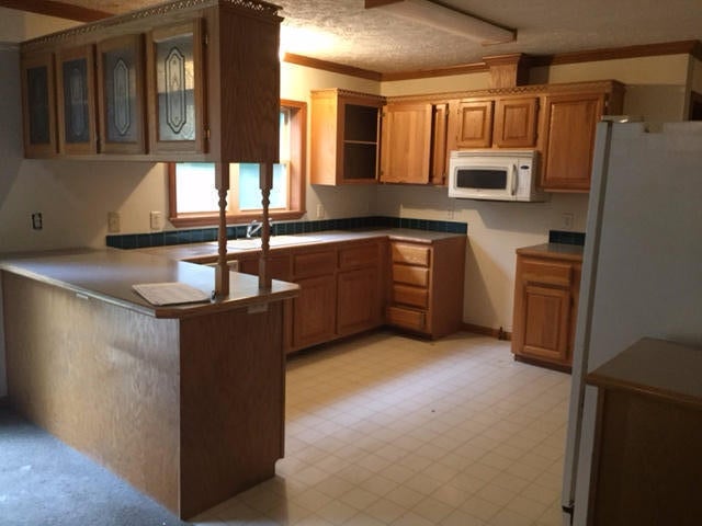 9773 Hunters Ridge Road Gaylord, MI 49735 - Photo 10 of 24 Gallery Image 10