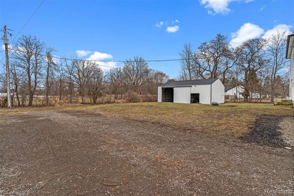 2010 West Willard Road Clio, MI 48420 - Photo 40 of 47