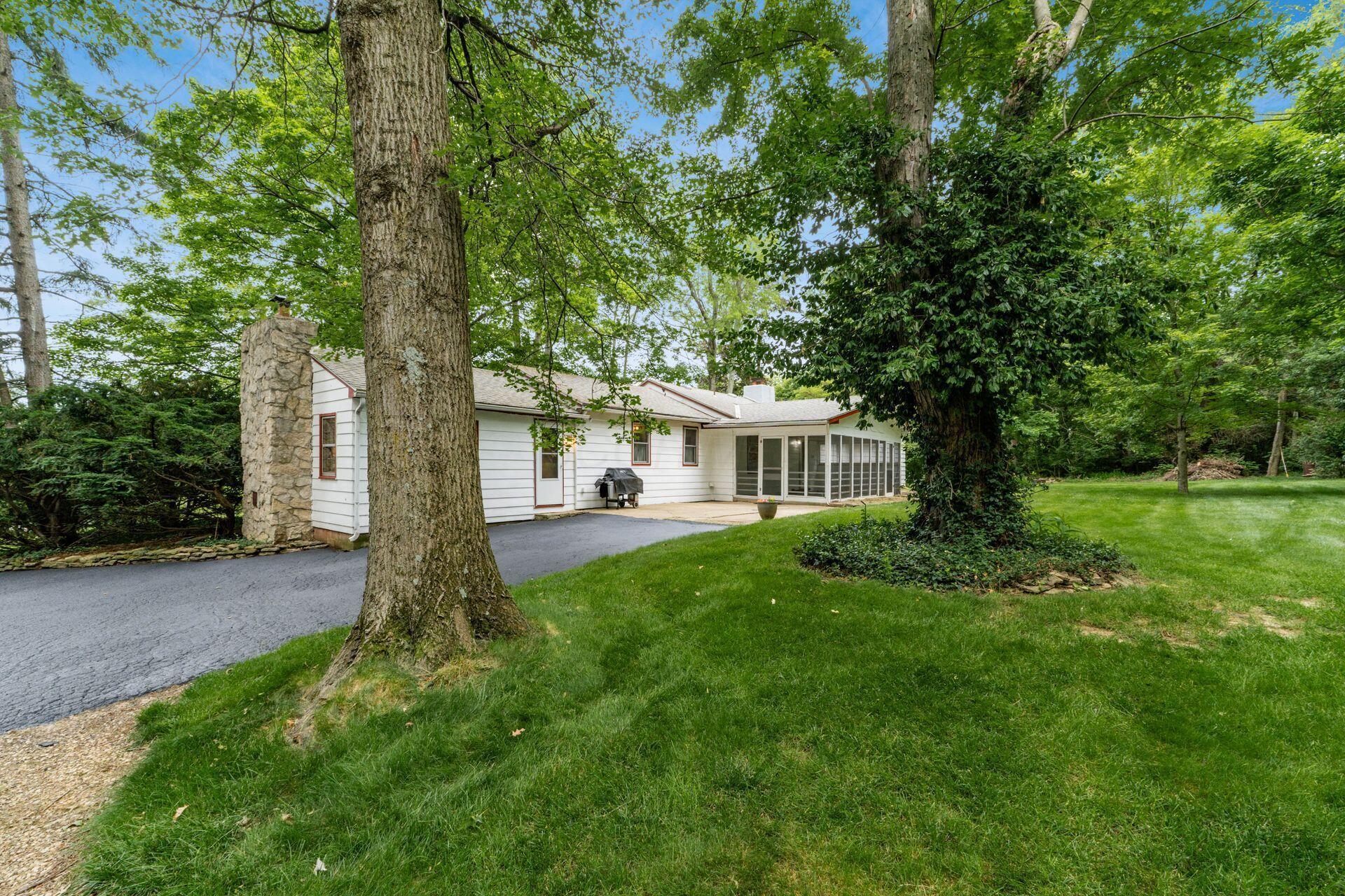 7945 Riverside Drive Powell, OH 43065 - Photo 39 of 60