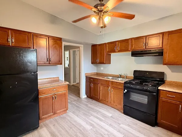 $170,000 | 1133 Parkview Avenue, Chicago Heights, IL 60411