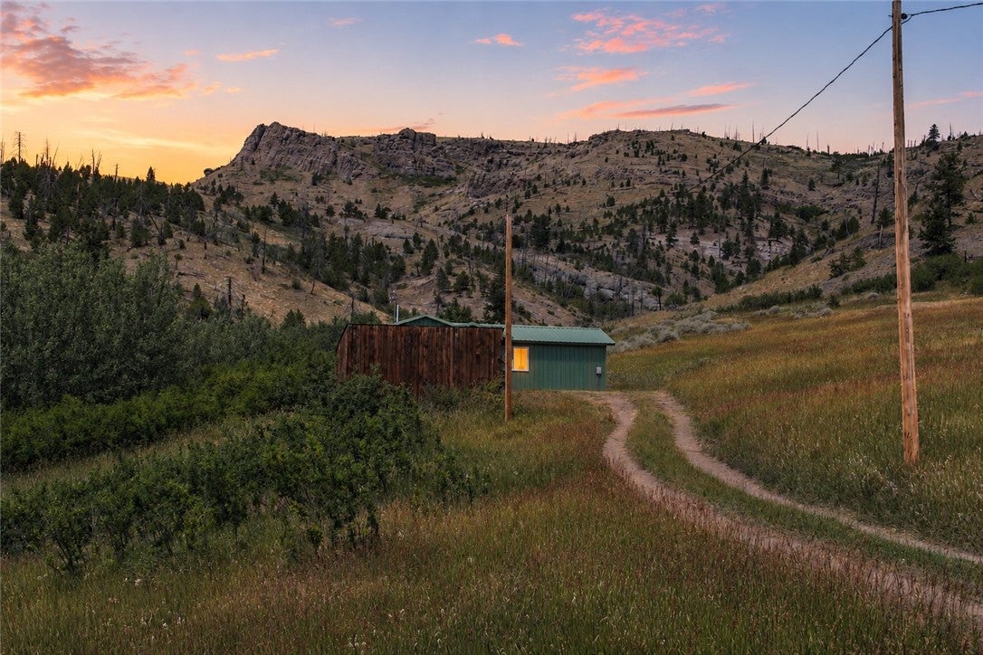 378 West Bridger Creek Road Reed Point, MT 59069 - Photo 9 of 45 Gallery Image 9