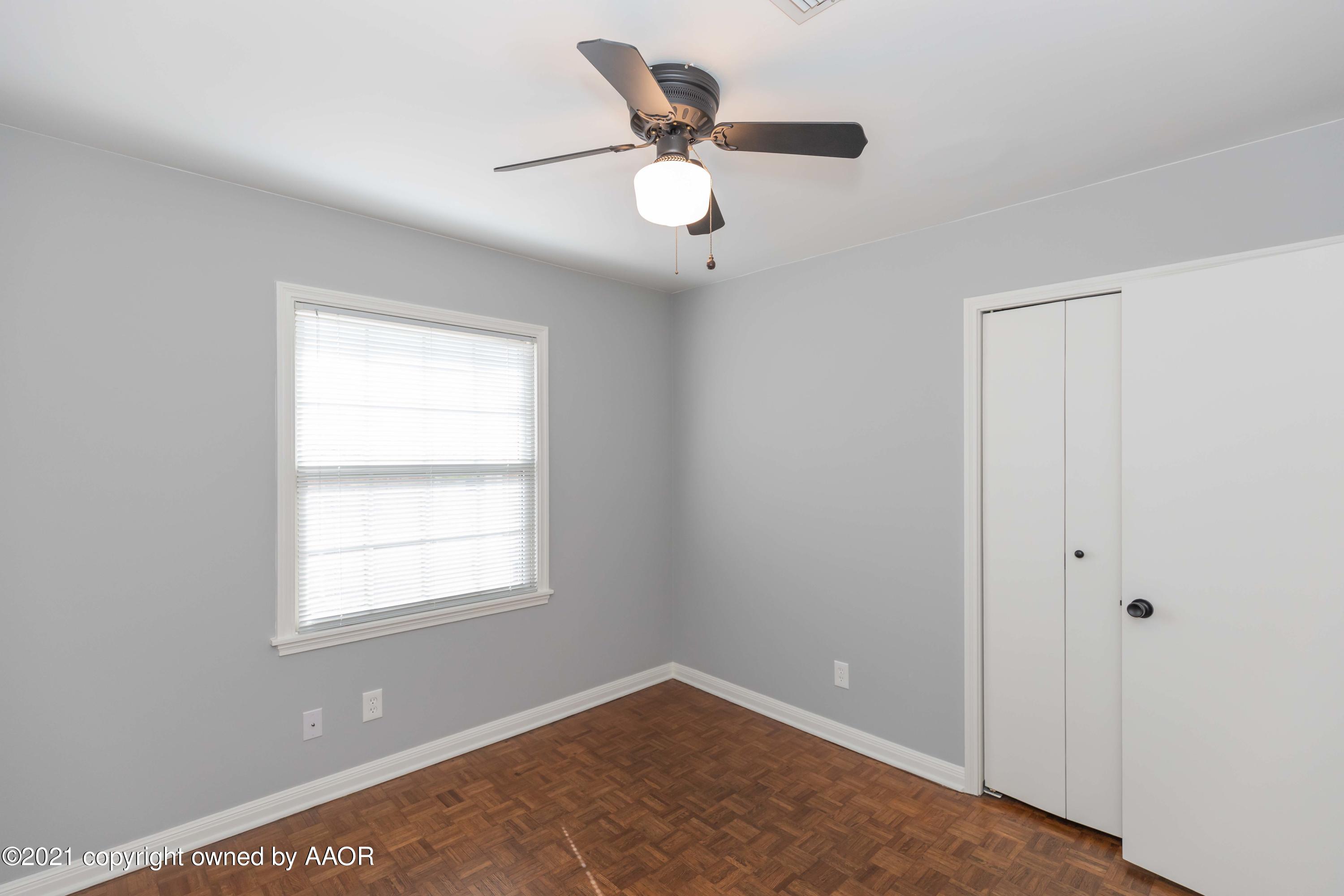 5313 Alvarado Road Amarillo, TX 79106 - Photo 20 of 33 BEDROOM 2