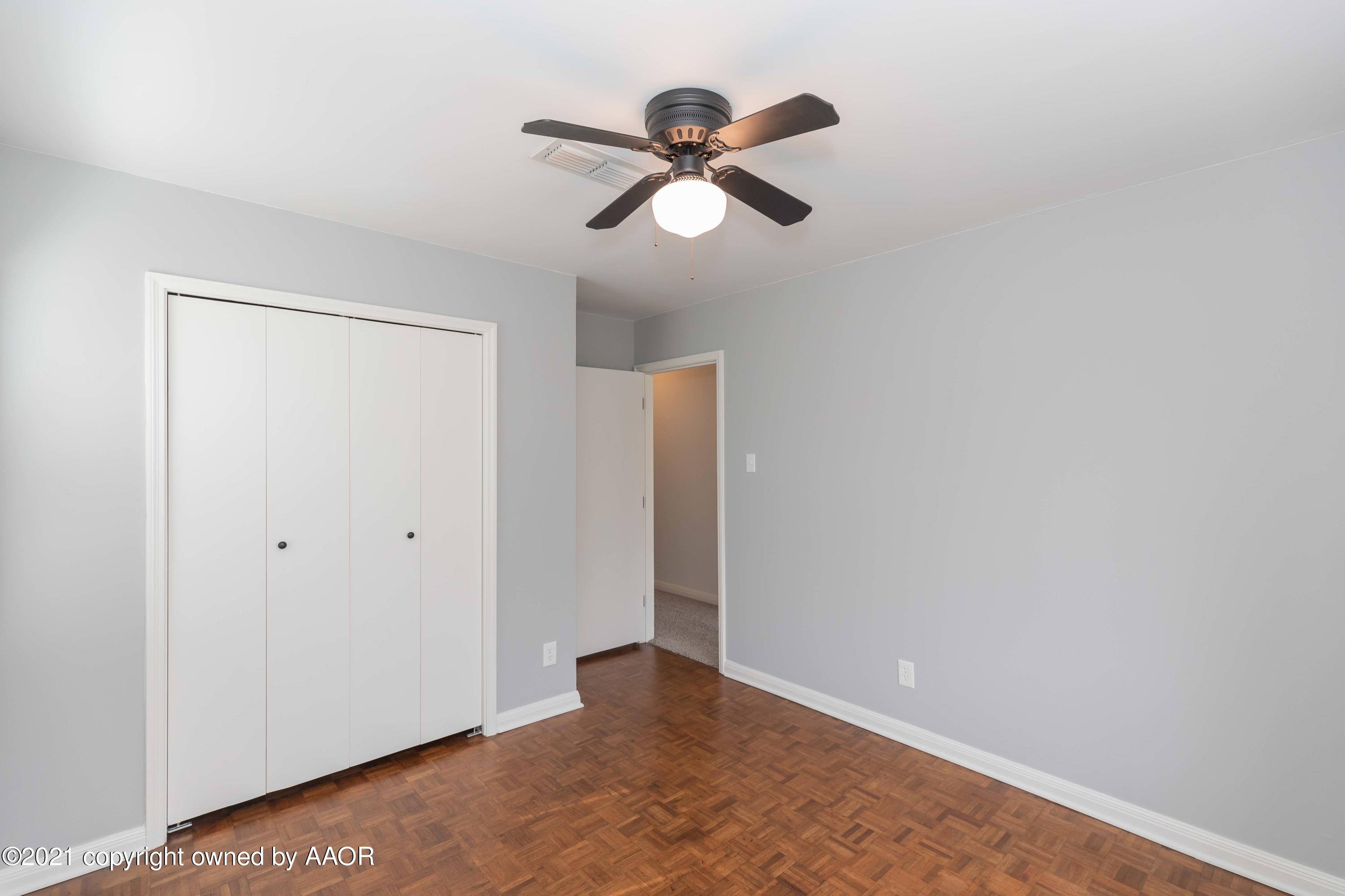5313 Alvarado Road Amarillo, TX 79106 - Photo 25 of 33 BEDROOM 3