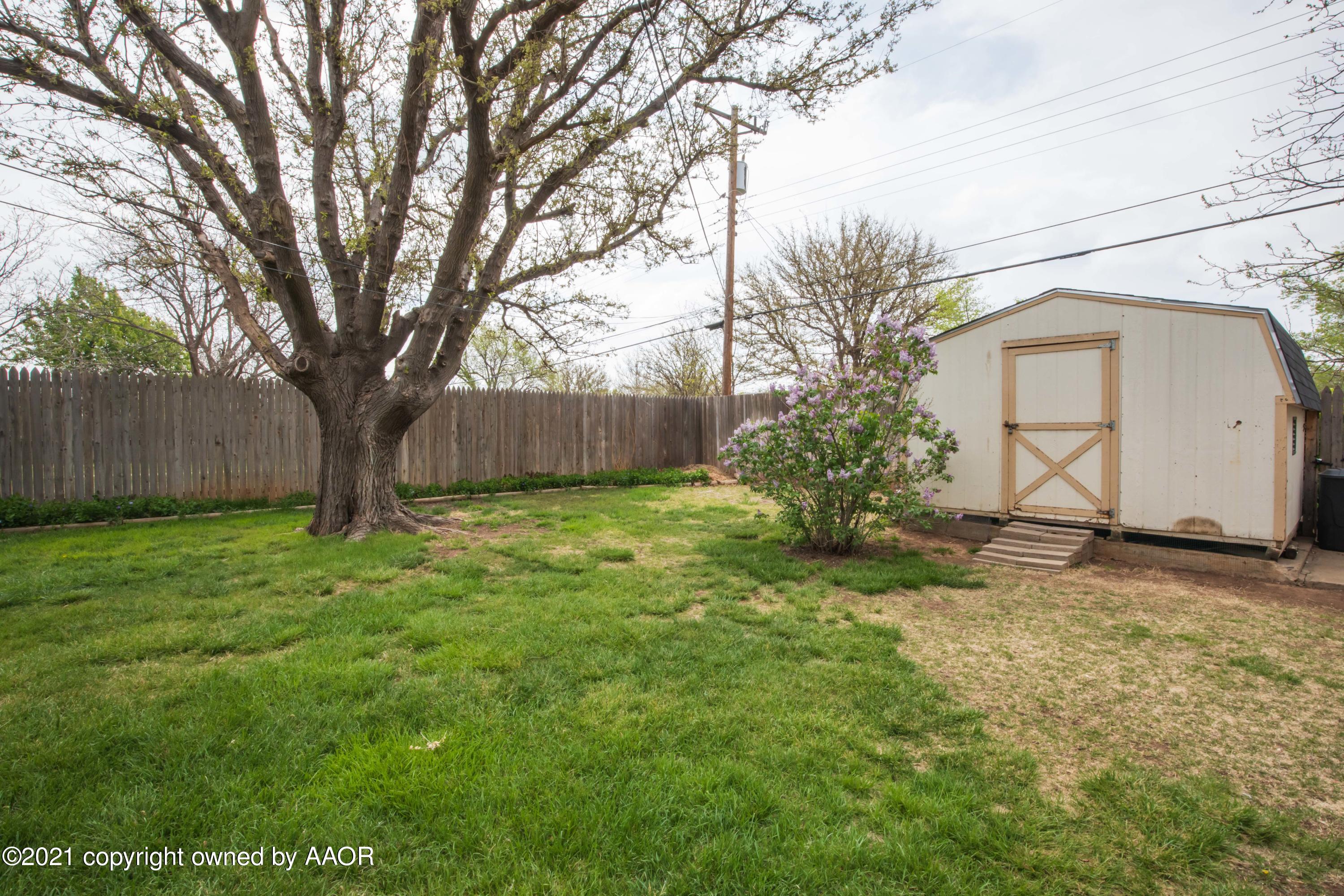 5313 Alvarado Road Amarillo, TX 79106 - Photo 29 of 33 BACKYARD