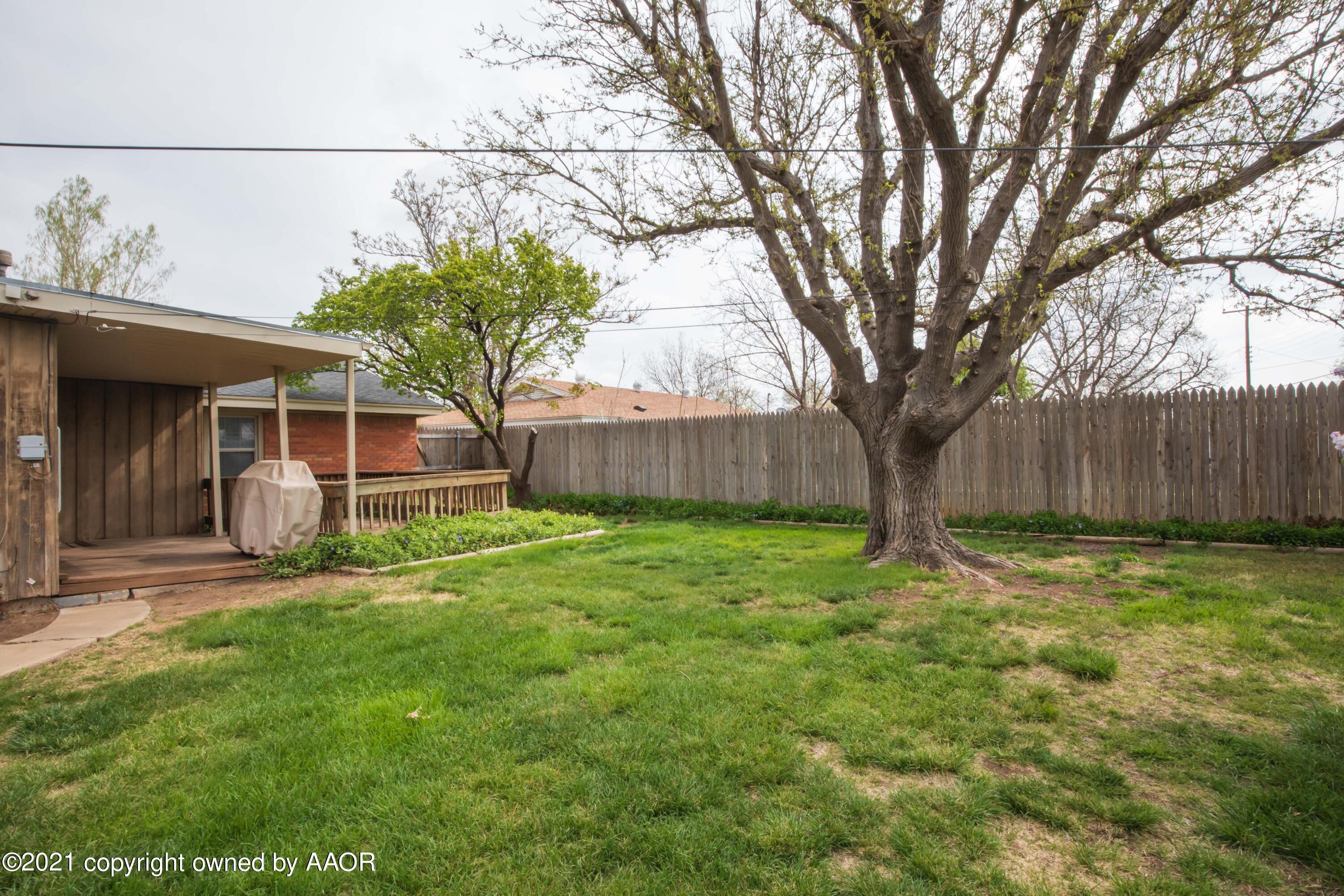 5313 Alvarado Road Amarillo, TX 79106 - Photo 30 of 33 BACKYARD