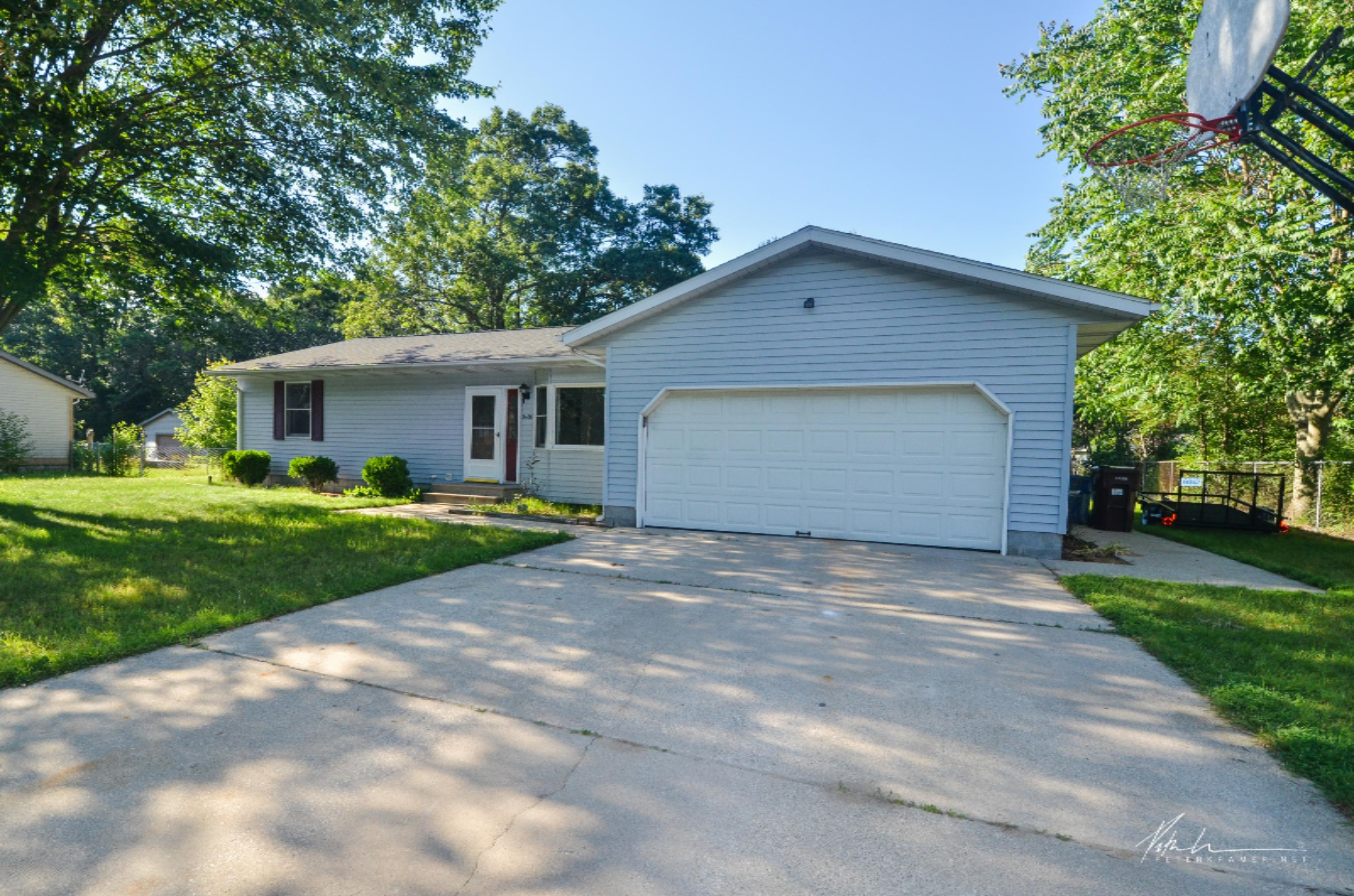 3486 MacArthur Road Muskegon, MI 49442 - Photo 2 of 34 DSC_7319