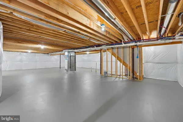 a view of a room with an empty space