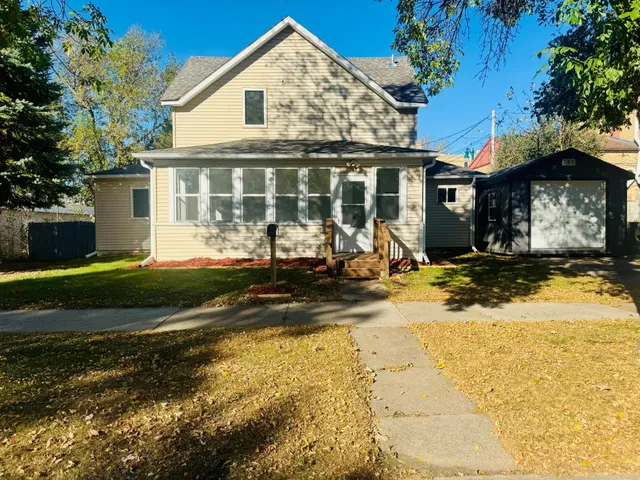 $219,900 | 208 2nd Street Southeast, Little Falls, MN 56345