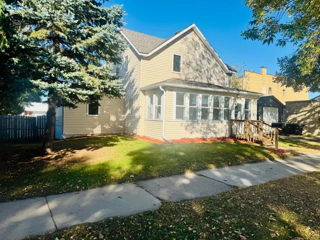 $219,900 | 208 2nd Street Southeast, Little Falls, MN 56345