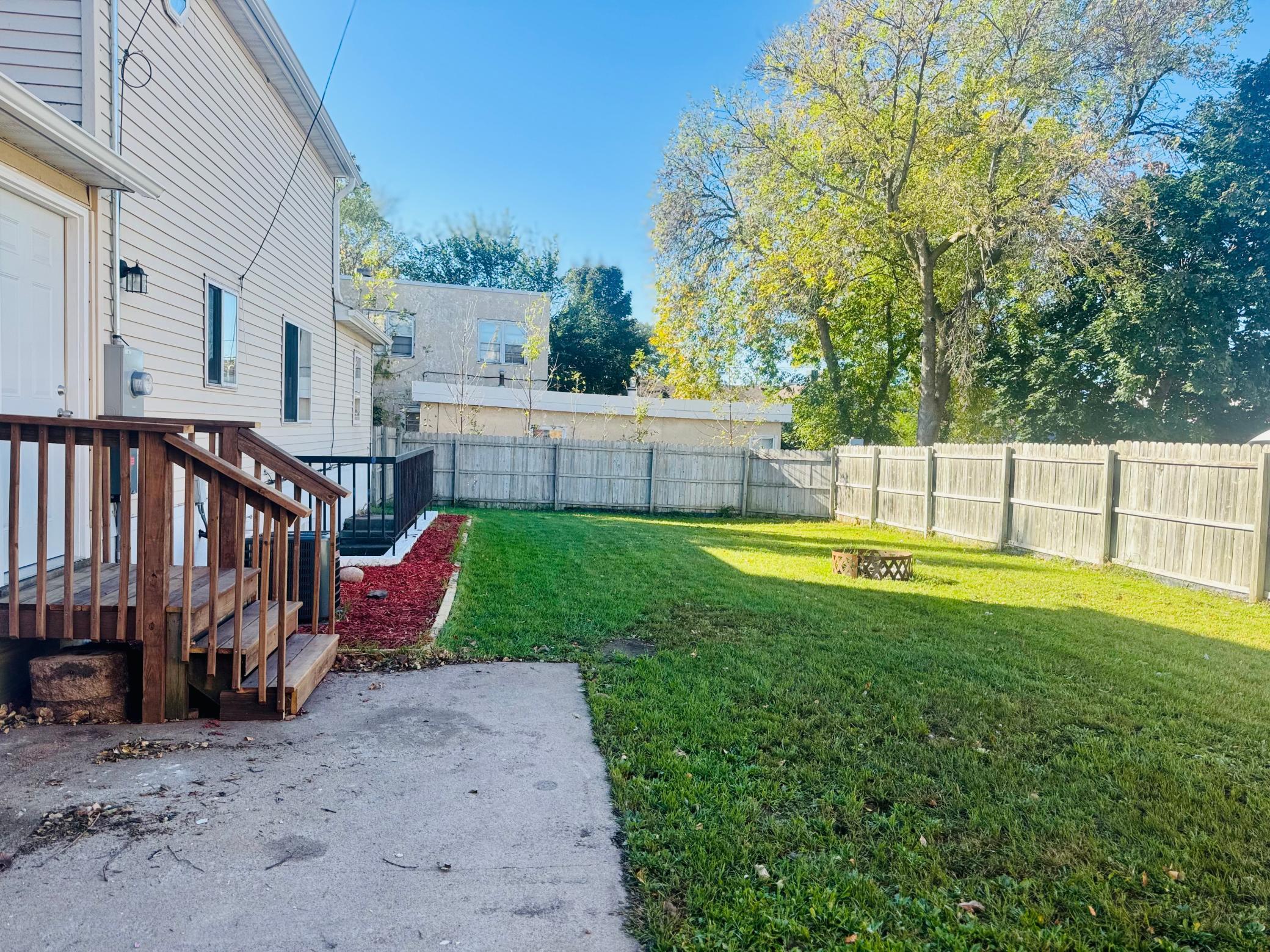 208 2nd Street Southeast Little Falls, MN 56345 - Photo 4 of 28