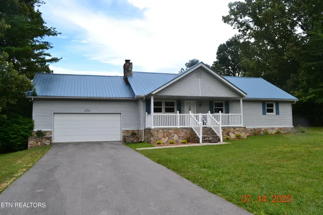 $339,900 | 2565 Dunbar Road, Crossville, TN 38572