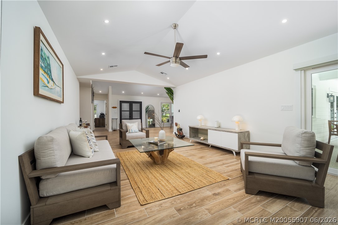 10 Ridgeland Drive Stuart, FL 34996 - Photo 9 of 47 Gallery Image 9