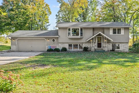 $365,000 | 108 Shadywood Lane, Delano, MN 55328