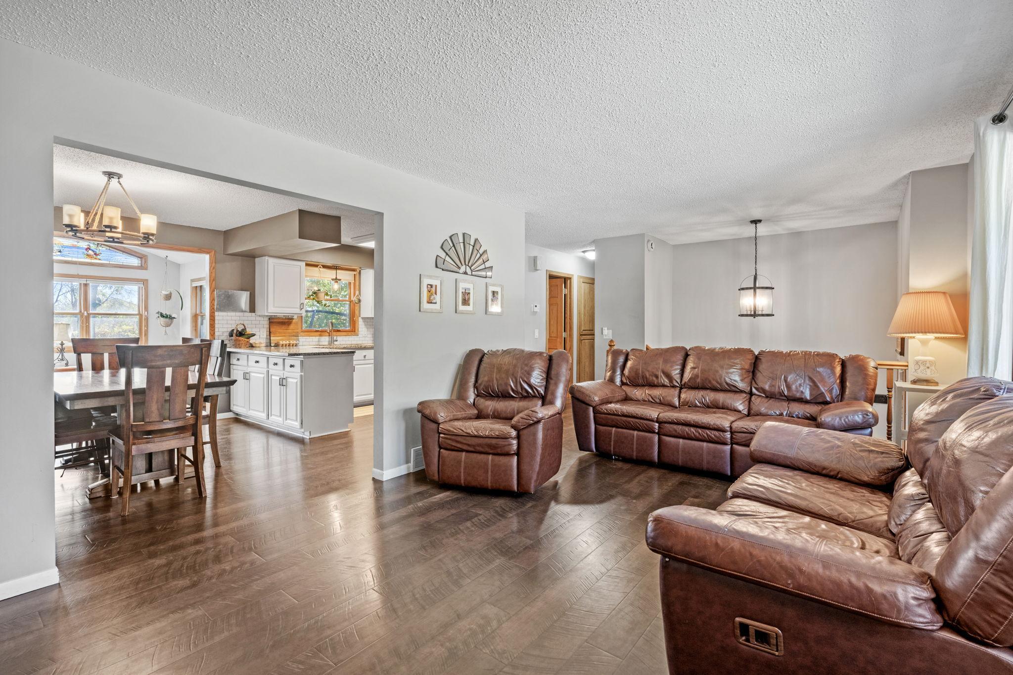 108 Shadywood Lane Delano, MN 55328 - Photo 10 of 33