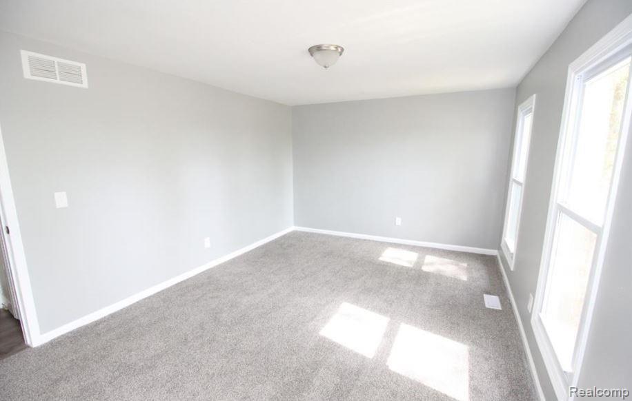 48008 Fuller Road Chesterfield, MI 48051 - Photo 43 of 46