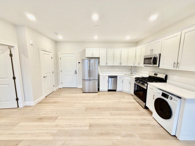 220 Winthrop Street, Unit 304 Winthrop, MA 02152 - Photo 4 of 12