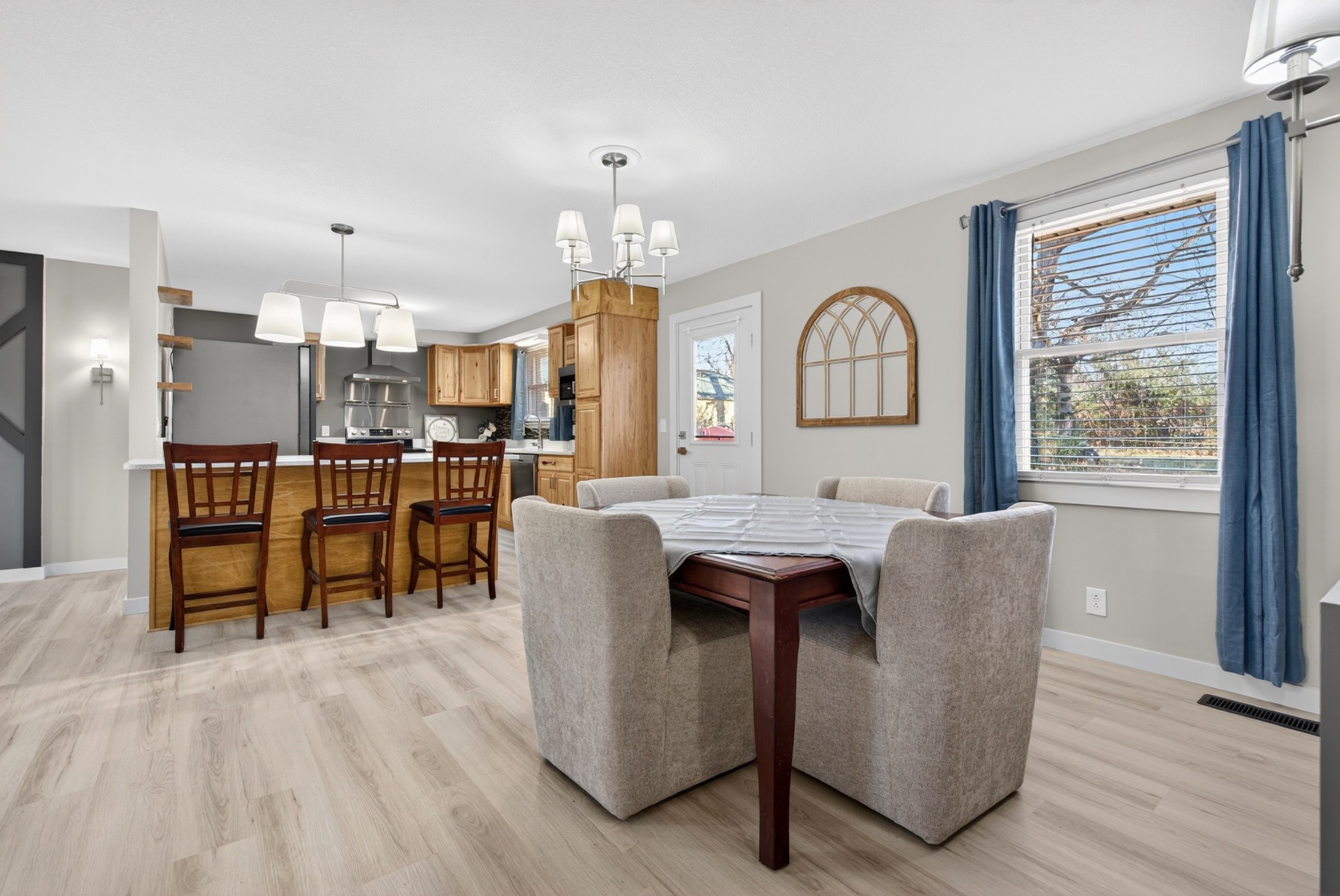 230 Yorktown Road Clarksville, TN 37042 - Photo 3 of 49