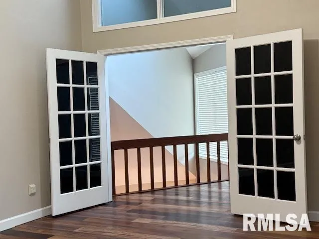 $525,000 | 16429 North Hawthorne Lane, Mount Vernon, IL 62864