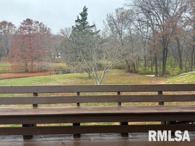 $525,000 | 16429 North Hawthorne Lane, Mount Vernon, IL 62864