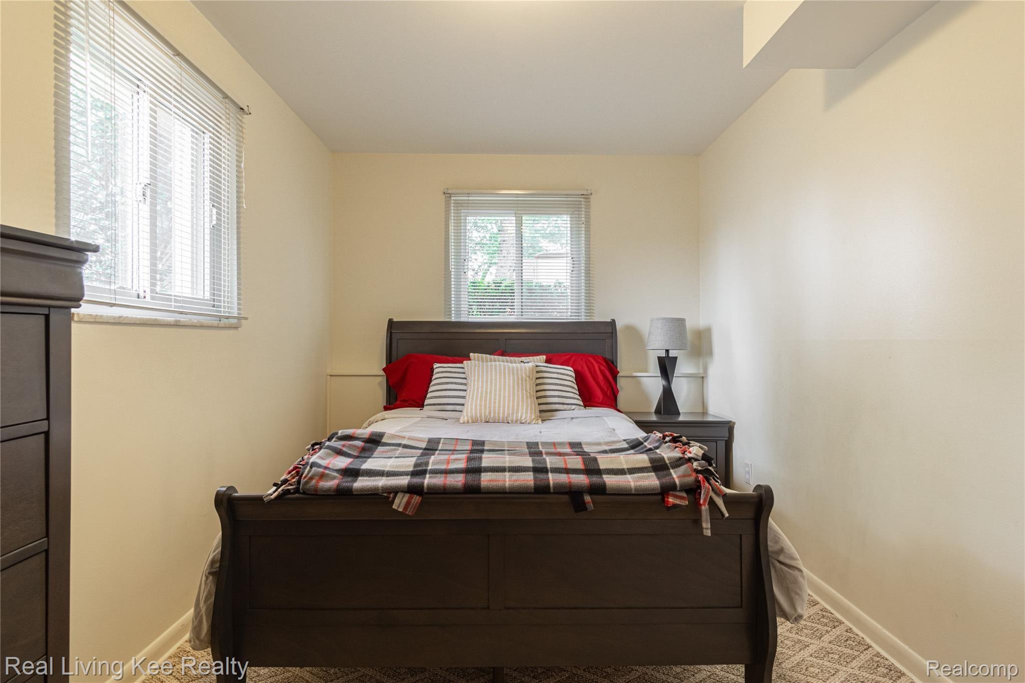 1088 North Adams Road Rochester, MI 48306 - Photo 44 of 49 Interiors (34 of 39).jpg