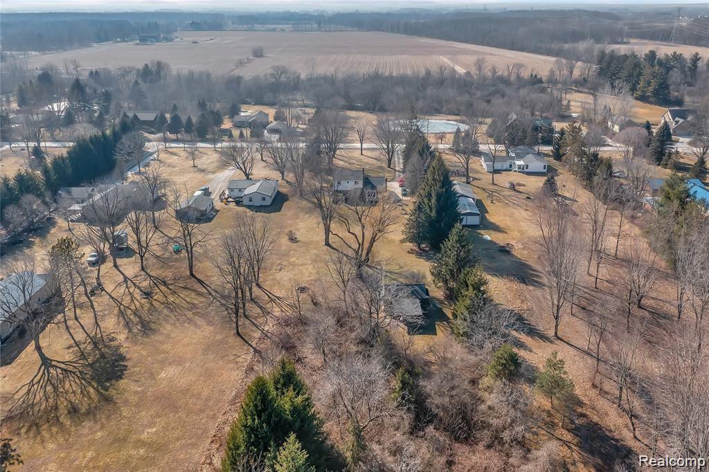71450 Coon Creek Road Armada, MI 48005 - Photo 34 of 38