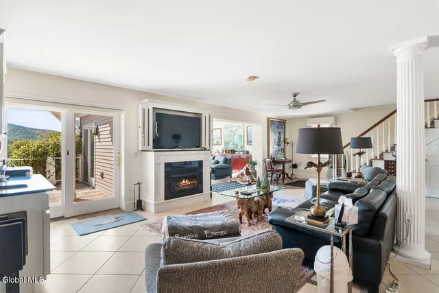 $874,900 | 262 Binninger Road, Salem, NY 12873