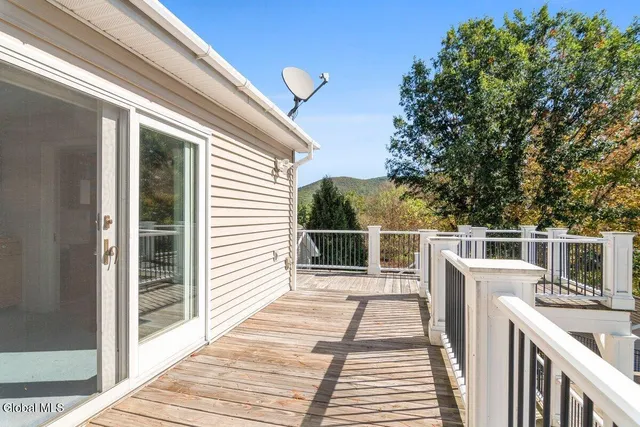 $874,900 | 262 Binninger Road, Salem, NY 12873