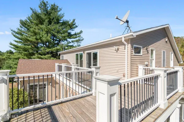 $874,900 | 262 Binninger Road, Salem, NY 12873