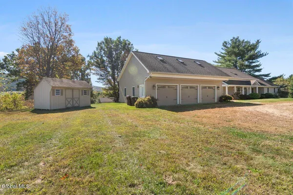 $874,900 | 262 Binninger Road, Salem, NY 12873