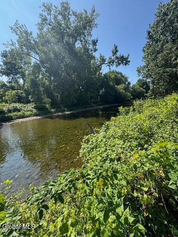 $874,900 | 262 Binninger Road, Salem, NY 12873