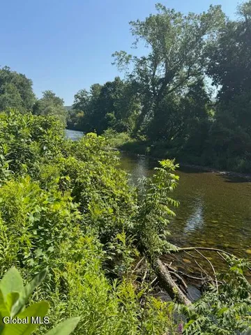 $874,900 | 262 Binninger Road, Salem, NY 12873