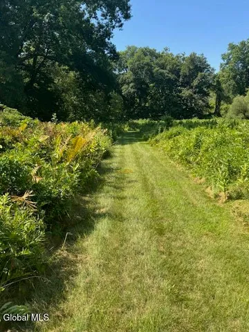 $874,900 | 262 Binninger Road, Salem, NY 12873