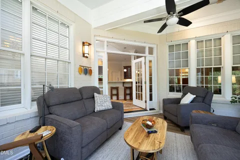 $1,850,000 | 217 Oval Park Place, Chapel Hill, NC 27517