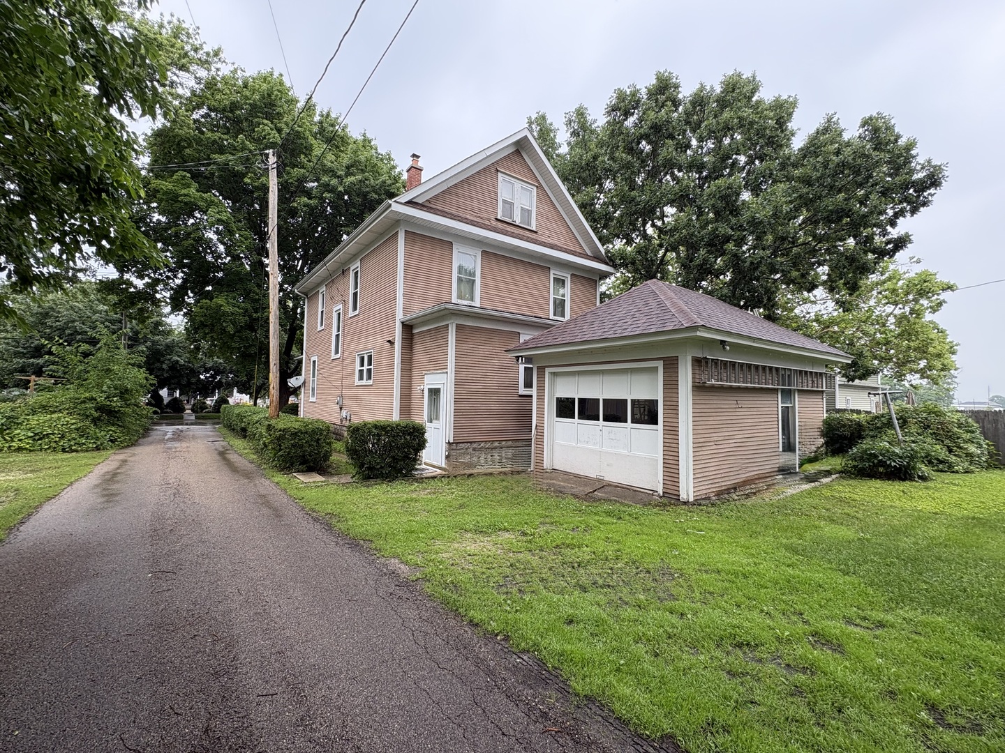 220 E Avenue Rochelle, IL 61068 - Photo 35 of 37