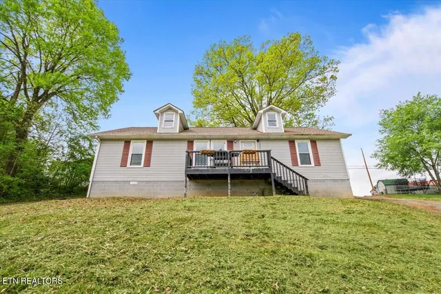 $195,000 | 174 Sandy Hill Road, La Follette, TN 37766