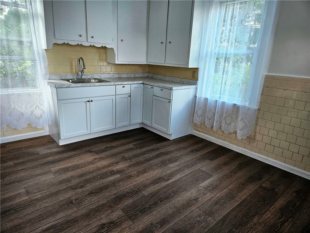 168 Spring Street Woonsocket, RI 02895 - Photo 9 of 21